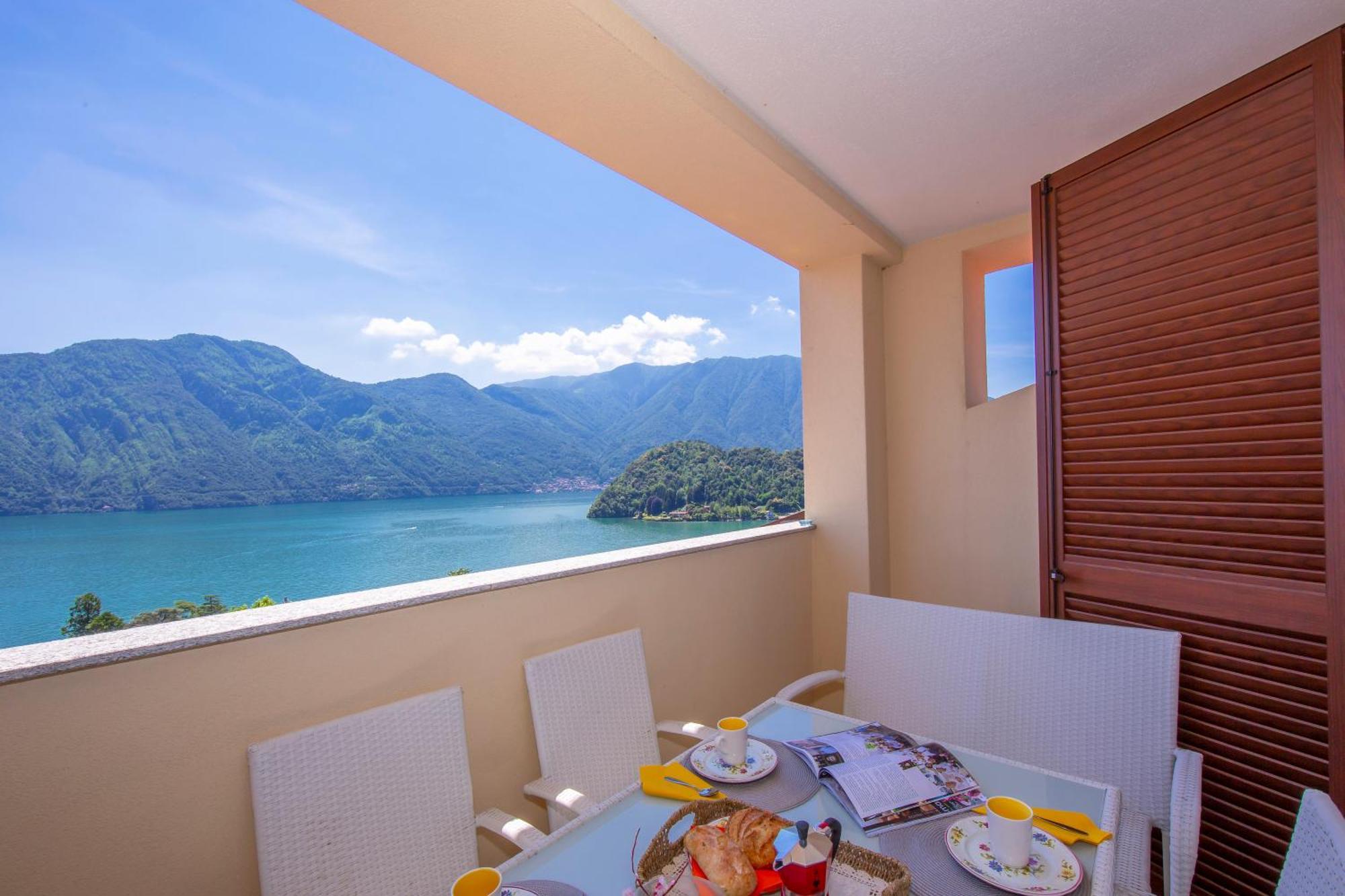 Como Lake Modern Apartament Ulivi Appartement Mezzegra Buitenkant foto